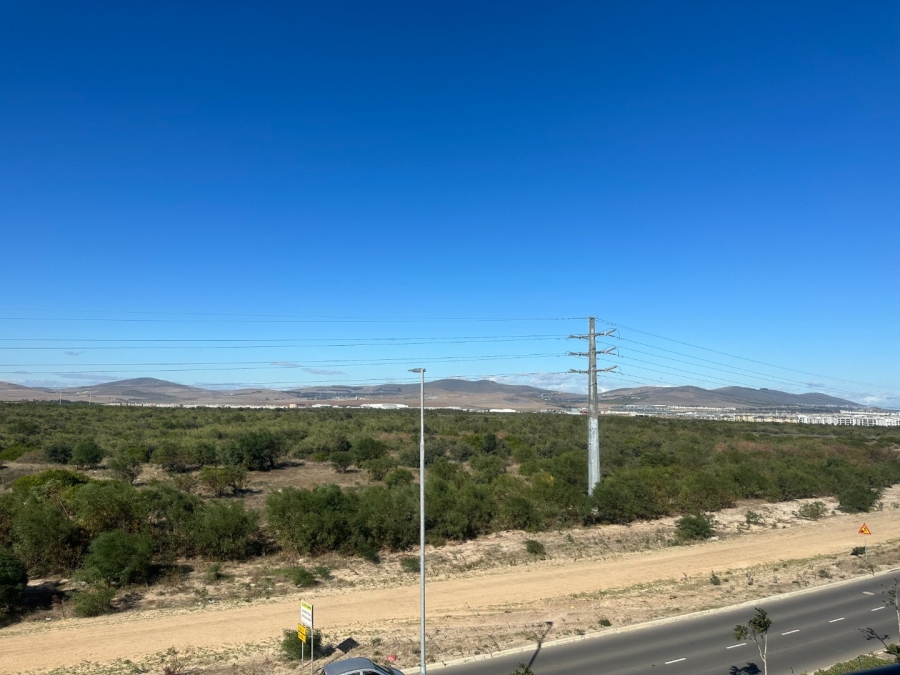 1 Bedroom Property for Sale in Parklands Western Cape